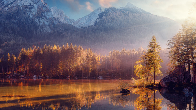 Acts 18:1 – 21 | The New Testament | Bible Insights